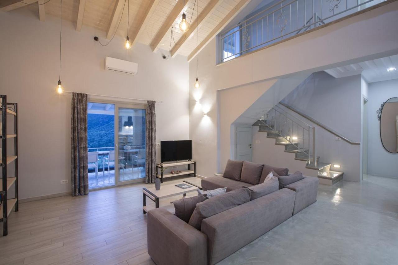 Panoutsis Villa - Sivros Lefkada Екстер'єр фото