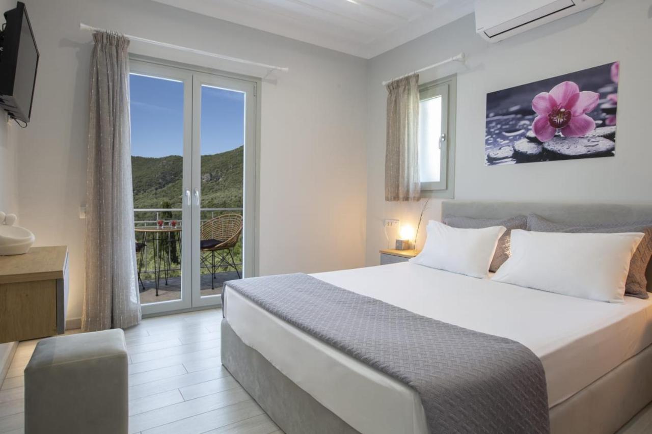 Panoutsis Villa - Sivros Lefkada Екстер'єр фото